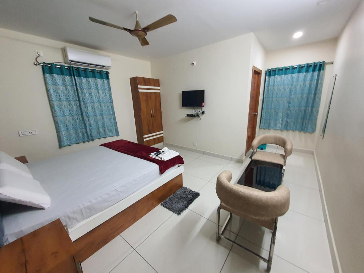 Kavuri Grand Bāpatla Exterior foto